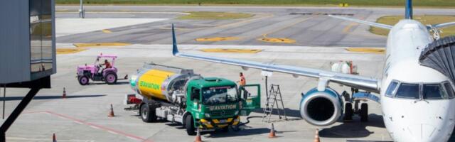 Aviation’s Decarbonization Bet Is Looking Shakier Than Ever