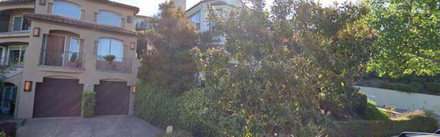 Single-family residence in Oakland sells for $1.7 million