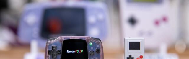 Thumby Color micro-review: a delightfully tiny GBA clone that doesn’t play Nintendo
