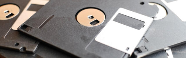 Remember floppy disks? This YouTuber set out to build his own from scratch - see how he got on