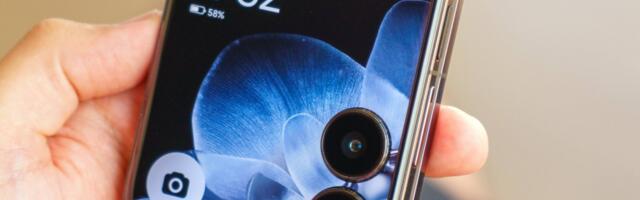Xiaomi Mix Flip makes global debut