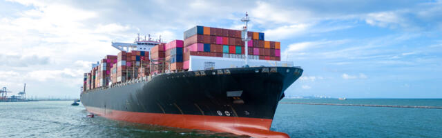 This Is Why So Many Ships Are Painted Red On The Bottom