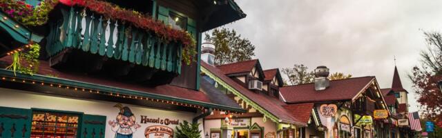 15 of the best Christmas towns in the USA