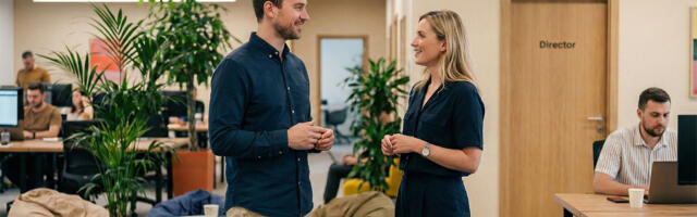 Нейробиология подчинения: почему от крика тимлида отключается префронтальная кора