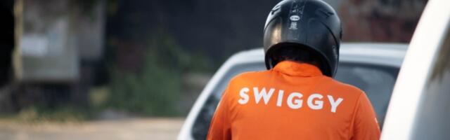 Swiggy Q4: Loss Narrows 26% To ₹800 Cr, Revenue Up 45% YoY