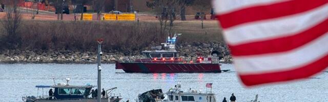 Black boxes recovered from American Airlines plane after collision with helicopter