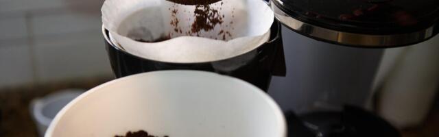 What's the Ideal Water-to-Coffee Ratio When Brewing a Pot? I Asked an Expert