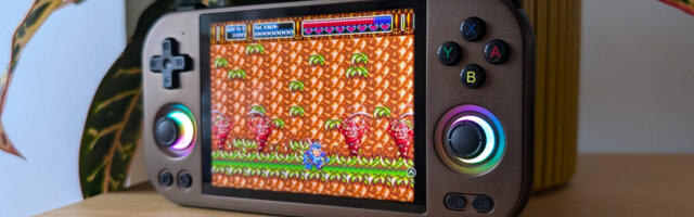 This 4:3 device made me rethink what I actually want from a gaming handheld