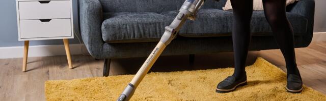 What's the best vacuum for deep carpet? I tested a bunch of options side by side – this one was the clear winner