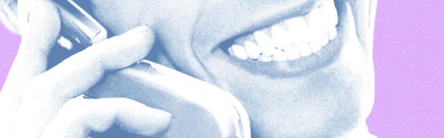 Dumbphone Owners Have Lost Their Minds