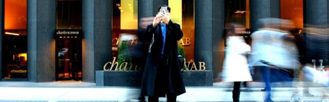 Charles Schwab Wants to Directly Offer Crypto to Clients, Incoming CEO Says