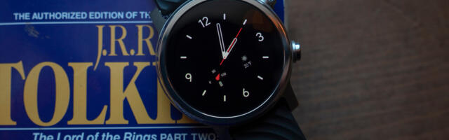 Please, Motorola, give us the Moto 360 we deserve