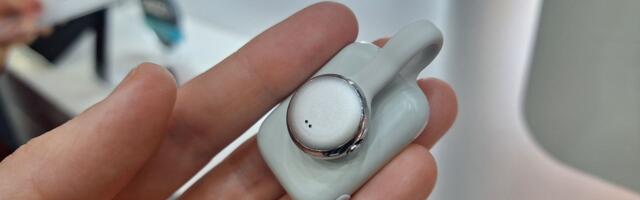 SwitchBot's new gadget clips to your collar and records your conversations, so you'll never have to pay attention ever again