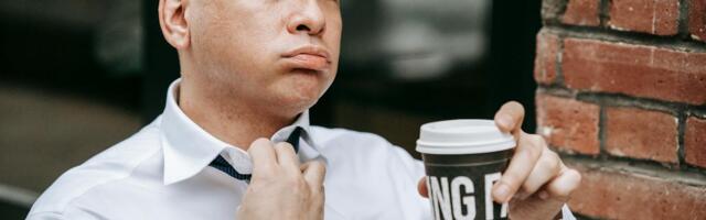 The people who never ask follow-up questions about their friends’ lives aren’t disinterested. They’re often so used to managing their own internal noise that taking on someone else’s details feels like adding weight to a system already running at capacity