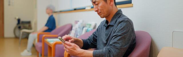 More Than 1 in 5 Users Make Health Decisions Based on Social Media, Despite Widespread Distrust
