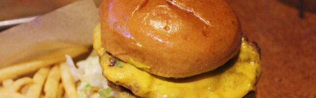 I tried classic cheeseburgers from 4 major chains. Only one stood out as the ideal choice for football season.