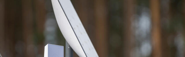 Gen 1 Starlink Routers Will Soon Be 'Obsolete' – But You Can Upgrade For Free