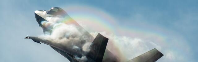 Here’s a Bunch of Videos of the Most Expensive Jet Fighter on the Planet Crashing