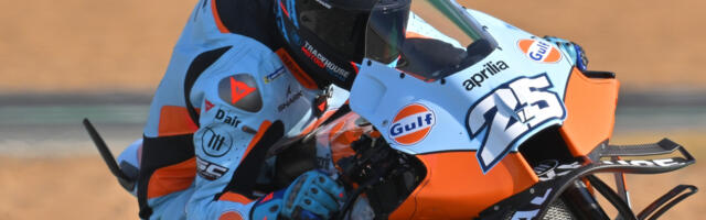 Why Do Motorcycle Racing Suits Have A Hump At The Back?