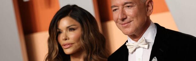 Jeff Bezos and Lauren Sánchez are one of the richest married couples. Here's how the ultrawealthy do prenups.