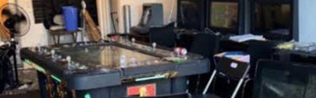 Illegal casino operator charged with multiple felonies in Oakland after high-speed chase Illegal casino operator charged with multiple felonies in Oakland after high-speed chase