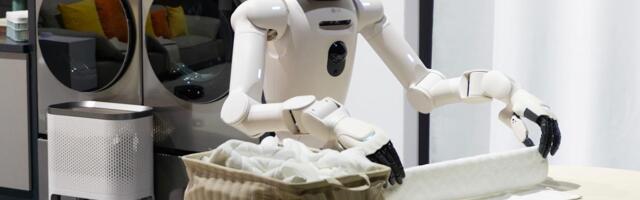 LG's CLOiD robot can fold laundry and serve food… very slowly
