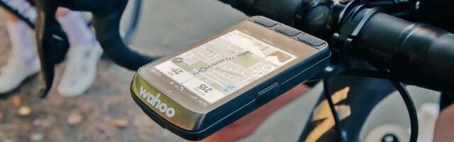 An air pressure sensor lets this bike computer calculate wind resistance