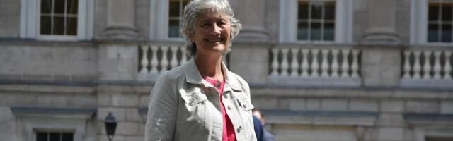 Connolly edges Humphreys in every qualifying county on the radio