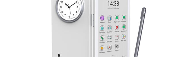 My disappointment is immeasurable: This world-first dual-screen phone isn’t what I expected