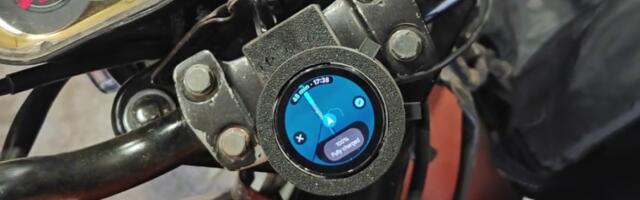 This DIY project turns an old Galaxy Watch into a motorcycle sat nav display