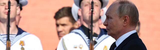 Russia's economy is now so militarized, it may keep expanding its army even after the Ukraine war