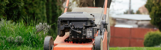 Grassroots Movement Wants All Americans To Stop Using Their Lawn Mower On Weekends