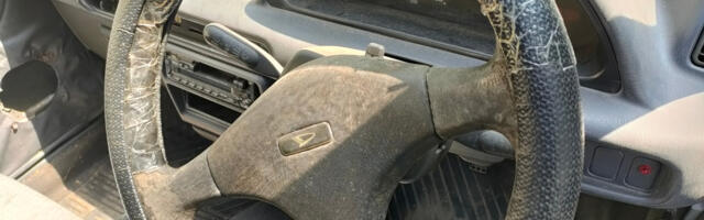 Goodbye Worn Out Leather Steering Wheel: Here's An Easy DIY Method To Restore Yours