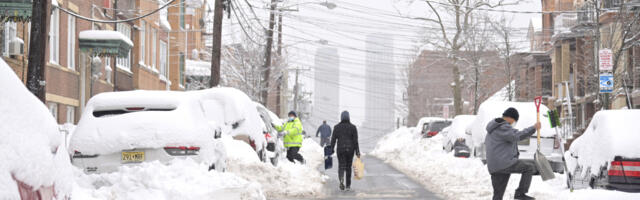 Shoveling Snow Into The Road Is Illegal In These US States