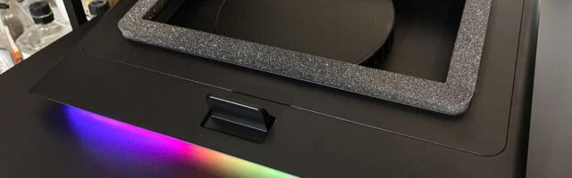 Razer Laptop Cooling Pad review: are you a fan?