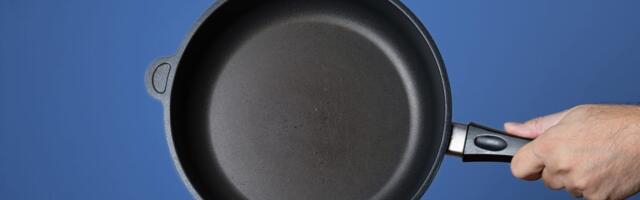 A Cooking Instructor Reveals 5 Foods You Should Never Put in a Nonstick Pan