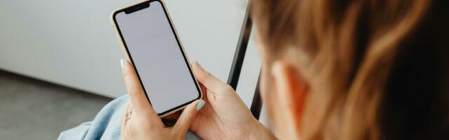 Turn your iPhone or iPad into a scanner for less than $40