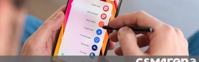 Galaxy S23 Ultra tipped for a switch to flat screen as well