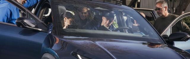 The Righteous EV Owners Who Won’t Let Their Broken Cars Die