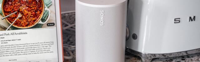 Sonos speakers and soundbars are 25 percent off for existing customers