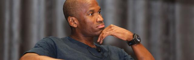 Arthur Hayes Dumps Millions in Crypto Amid Bearish Bet on U.S. Tariff Impact