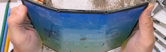 Watch Samsung’s TriFold score an unfortunate first in this durability test