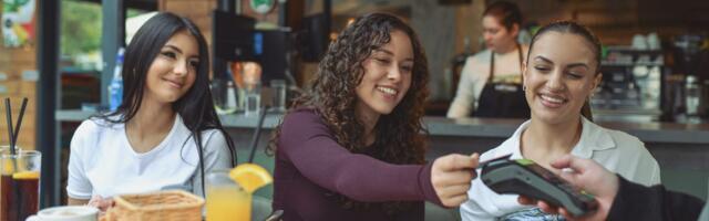 Amex's pricey Platinum card has found its sweet spot: 30-somethings with dinner plans