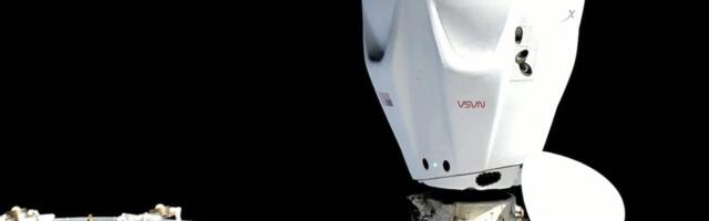 SpaceX Dragon to give the International Space Station an altitude boost today