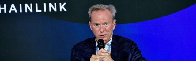 Former Google CEO Eric Schmidt says Trump has launched an 'attack on science'