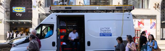 UK must toughen regulation of facial recognition, say AI experts