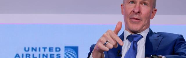 What the CEOs of the 3 biggest US airlines are saying about the Iran war's hit to travel and ticket prices