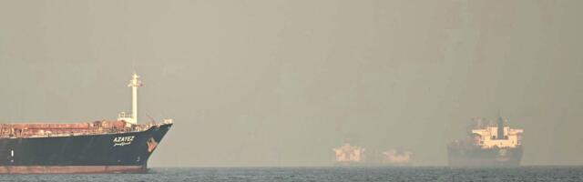 Trump offers political risk insurance and US Navy escort for ships through the Strait of Hormuz