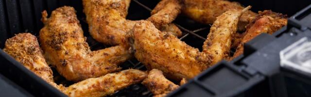 What Are the Healthiest Air Fryer Foods? Registered Dietitians Weigh In