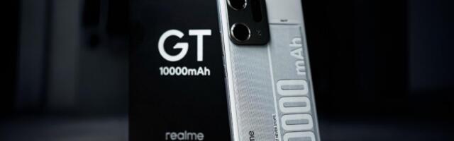 Realme shows off prototype phone with 10,000mAh battery and 320W charging